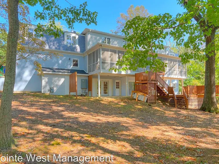 1602 Greenwood Dr — Photo 22