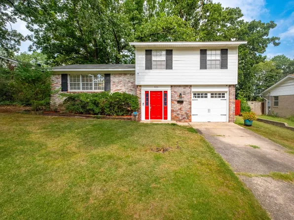 526 Springwood Dr, Little Rock, AR 72211