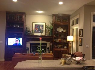 15518 N Bales Rd, Smithville, MO 64089