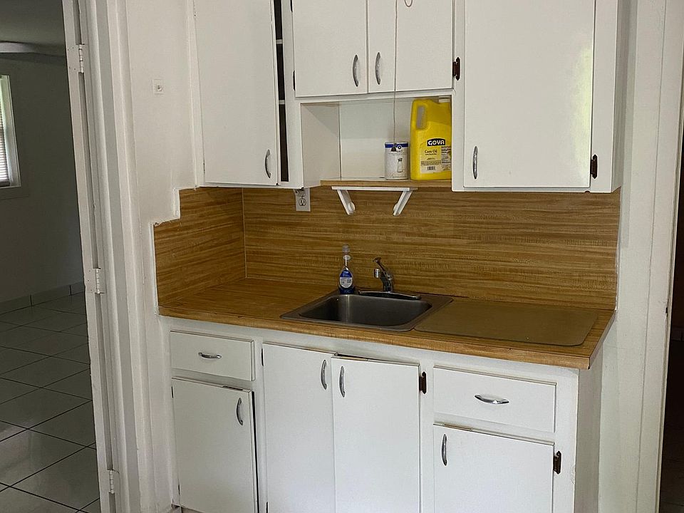 1st image of 1535 NW 24th St #4