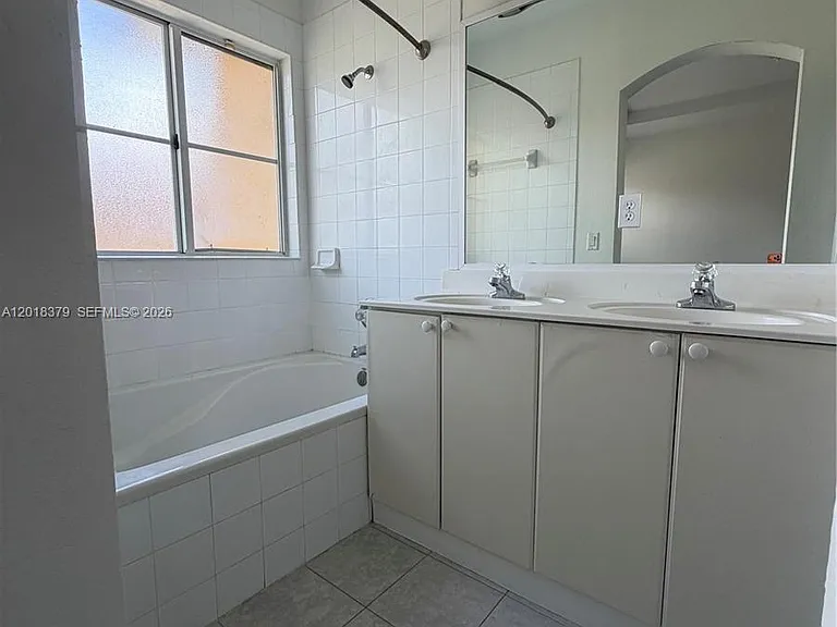 10777 NW 84th Ln #542 — Photo 22