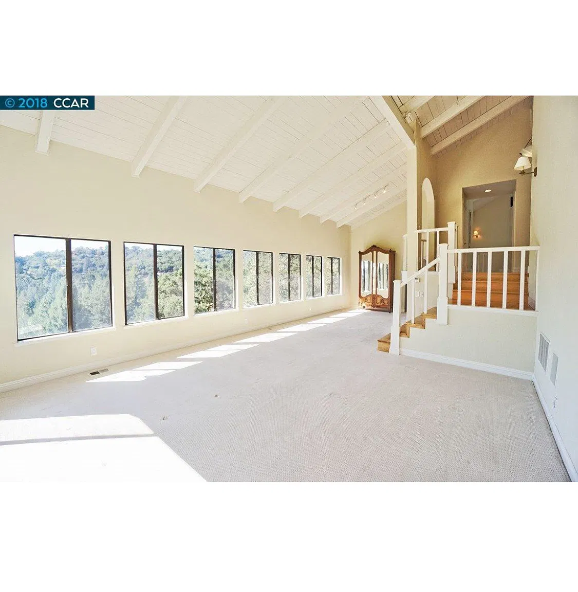 4 bed, 3220 sqft, $9,000 — Photo 1