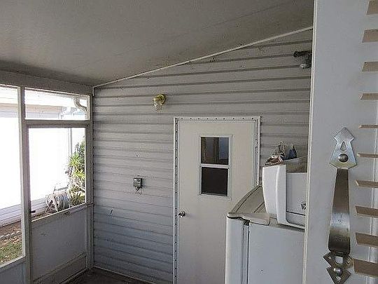5th image of 433 Kingfisher Ln