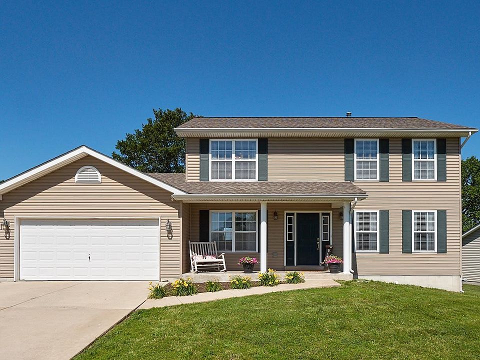 Welcome Home to 295 Hunters Chase St!