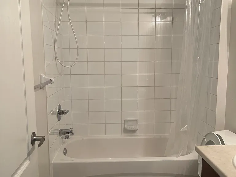 3135 Boxford Cres #16 — Photo 10