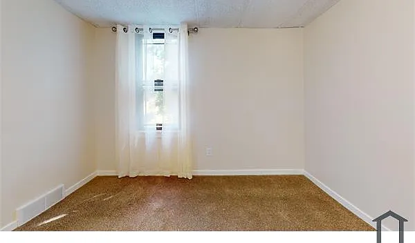 305 Taft Ave