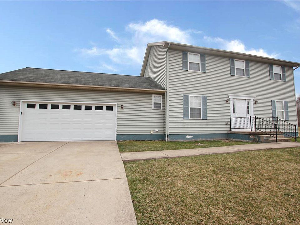 1st image of 227 Beachwood Dr