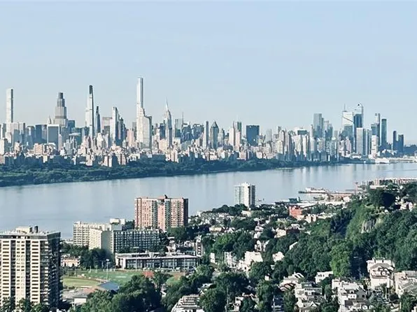 1512 Palisade Ave APT 20H, Fort Lee, NJ 07024