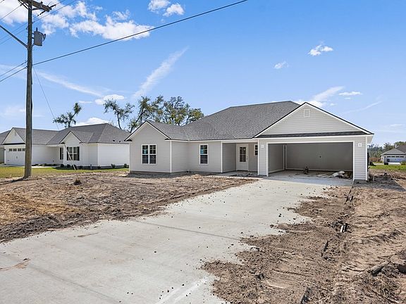 4th image of 4454 White Water Rd