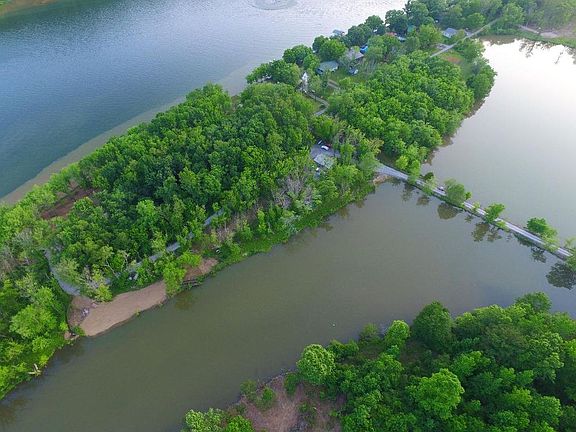 5th image of 9856 Mullins Cove Rd