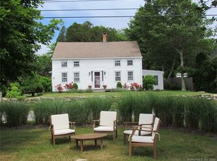 102 Old Black Point Rd, Niantic, CT 06357