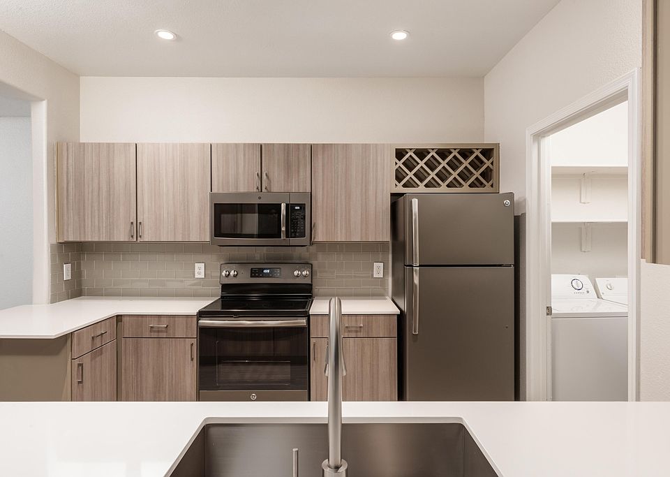 1st image of 1303 W Juniper Ave APT 2213