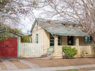 1105 E Hedges Ave, Fresno, CA 93728