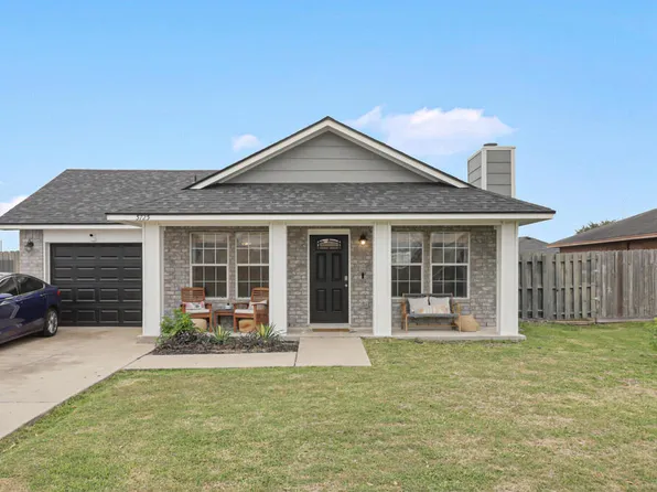 5725 S Ventura, Corpus Christi, TX 78417