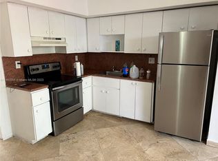 5423 W 22nd Ct #103, Hialeah, FL 33016