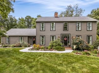 101 Oakridge Trl, Evans City, PA 16033