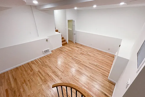 Rented by Corcoran | media 17