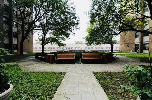 Rented by Bruma Realty LLC | media 4