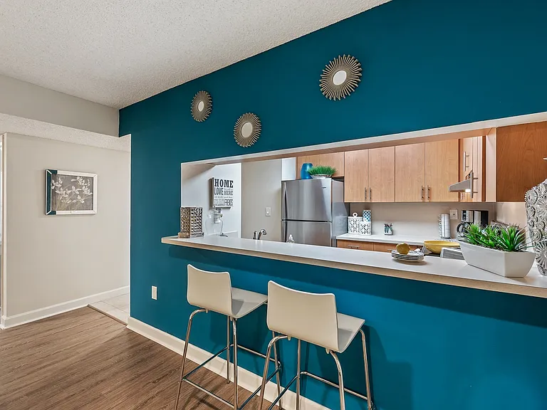 Meadow Walk Apartments — Photo 4
