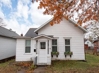 363 E Sanborn St, Winona, MN 55987