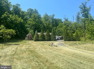 1320 Nace Rd, Pennsburg, PA 18073