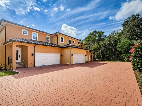 1954 Freedom Dr #1, Clearwater, FL 33755