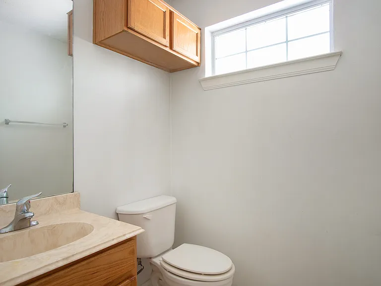 1209 Lovett St — Photo 14