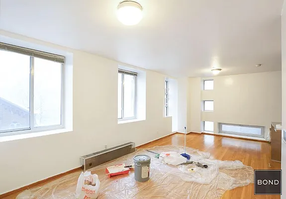 Rented by Bond New York | media 20