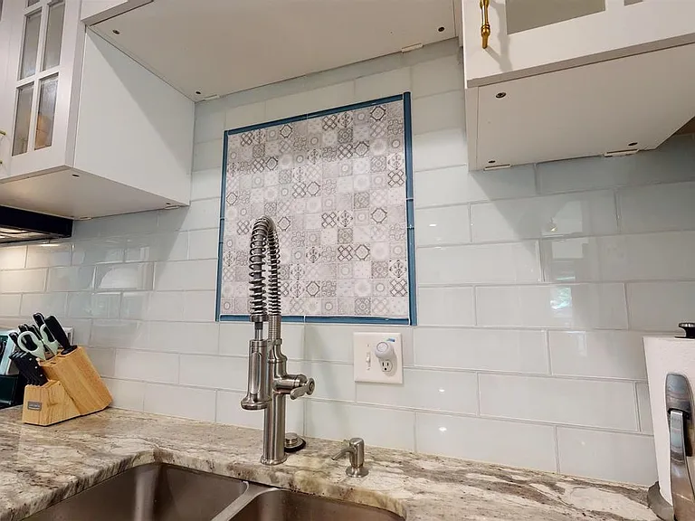 5508 Beaumont Dr — Photo 37