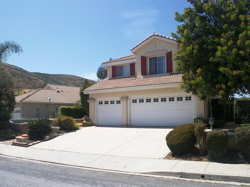 1st image of 287 Cliffwood Dr