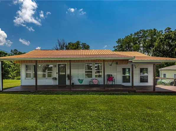 5011 Emery Ave, Kansas City, MO 64136