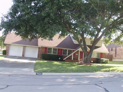 4224 Grand Lake Dr, Lake Worth, TX, 76135