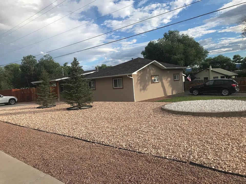 800 S Junction Ave