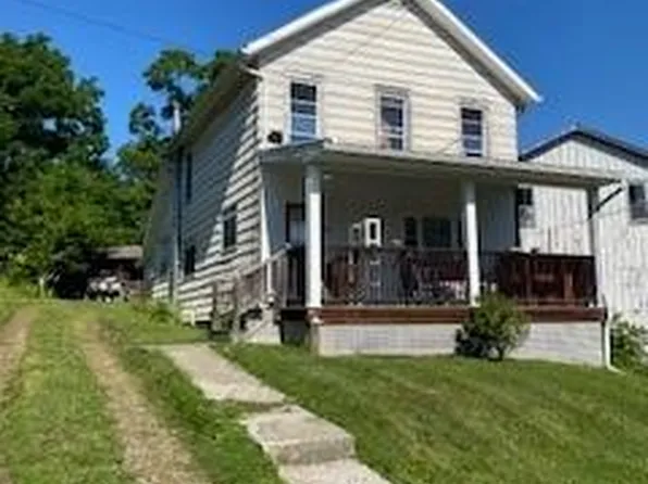 8 Jackson St, Wellsboro, PA 16901