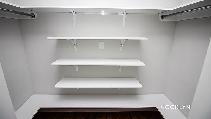 Rented by Nooklyn NYC LLC | media 9