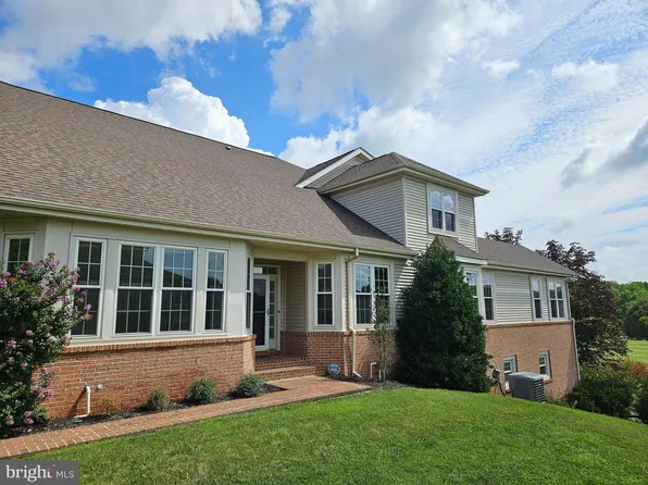 13919 Chelmsford Dr, Gainesville, VA 20155