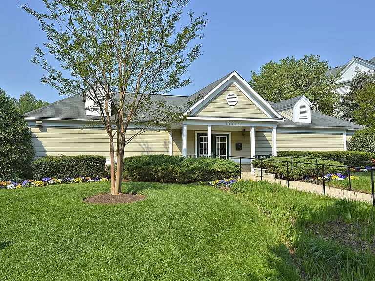 15305 Diamond Cove Ter #7-B — Photo 26