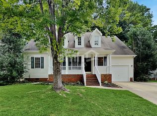 12524 Waterlow Park Ln, Raleigh, NC 27614