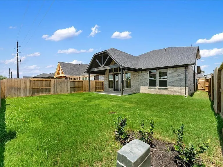29751 Bur Creek Ln — Photo 39