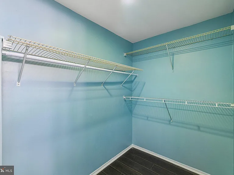 18131 Chalet Dr #301 — Photo 25