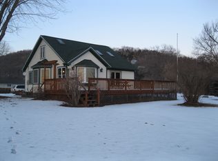 S3578 County Road M, Fountain City, WI 54629