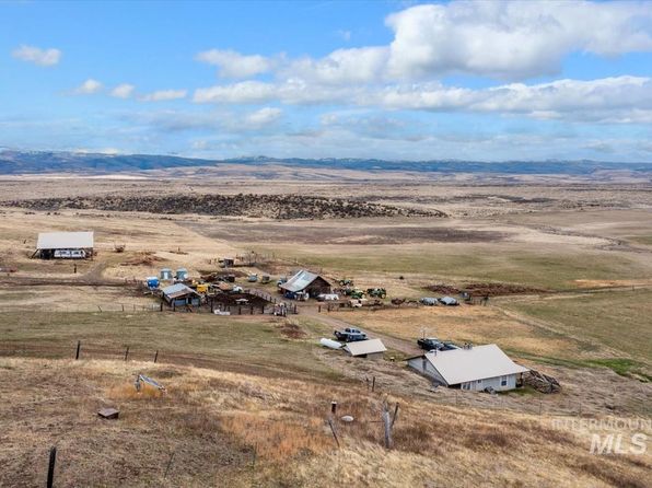 2235 Hog Flat Ln, Indian Valley, ID 83632