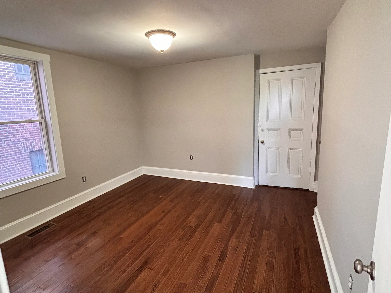 2 bed, 2170 sqft, $1,800 — Photo 3