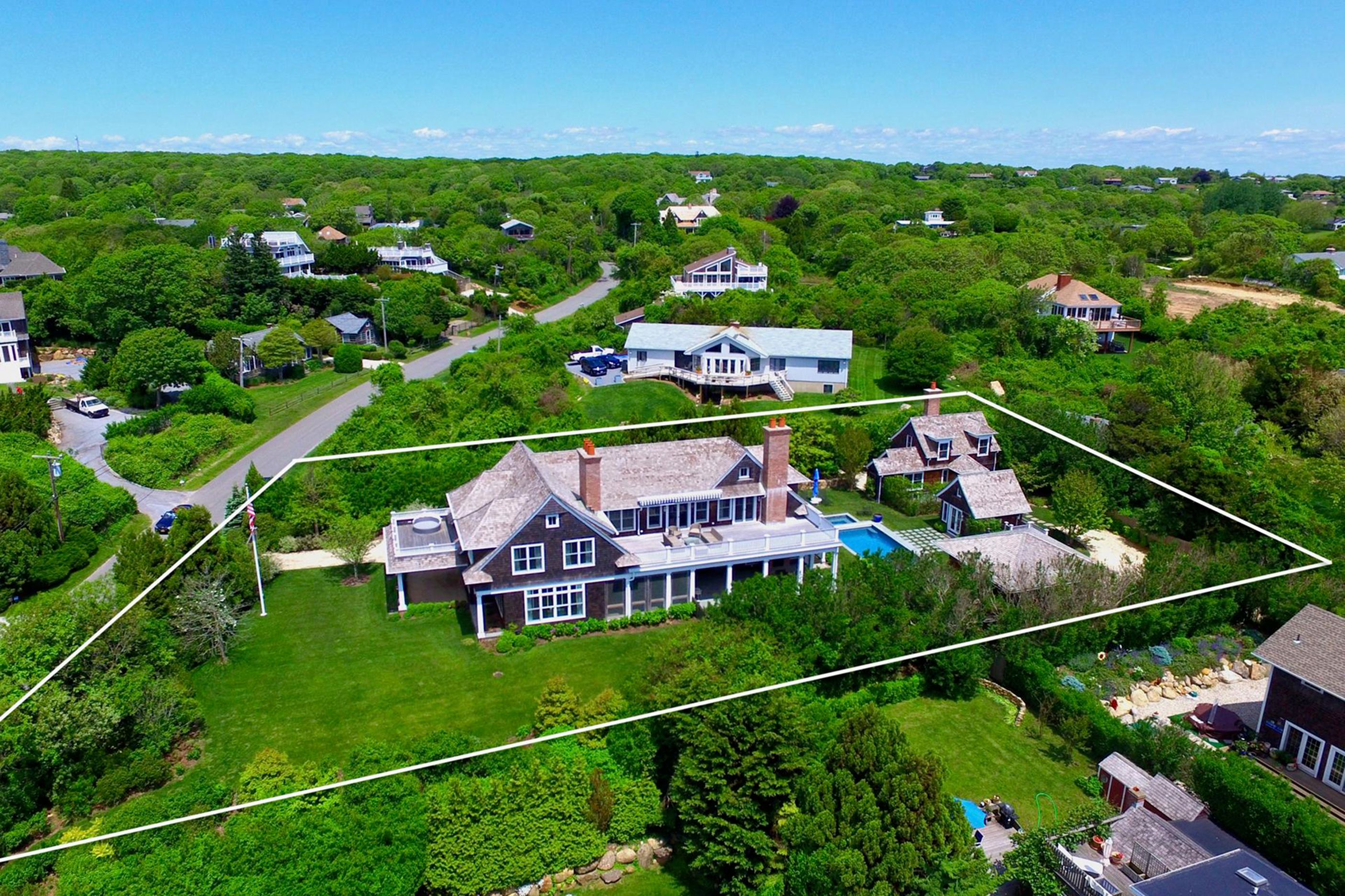8 Washington Dr, Montauk, NY 11954 | Out East
