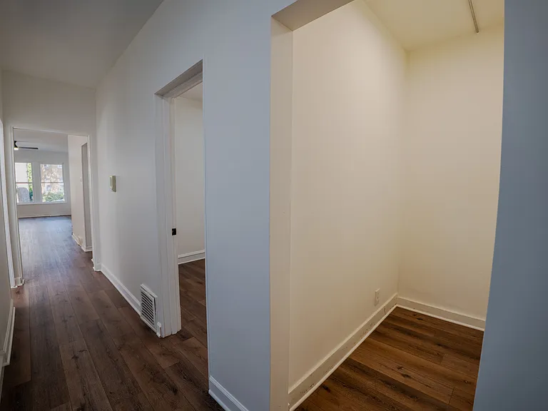 5737 N Washtenaw Ave #1 — Photo 6