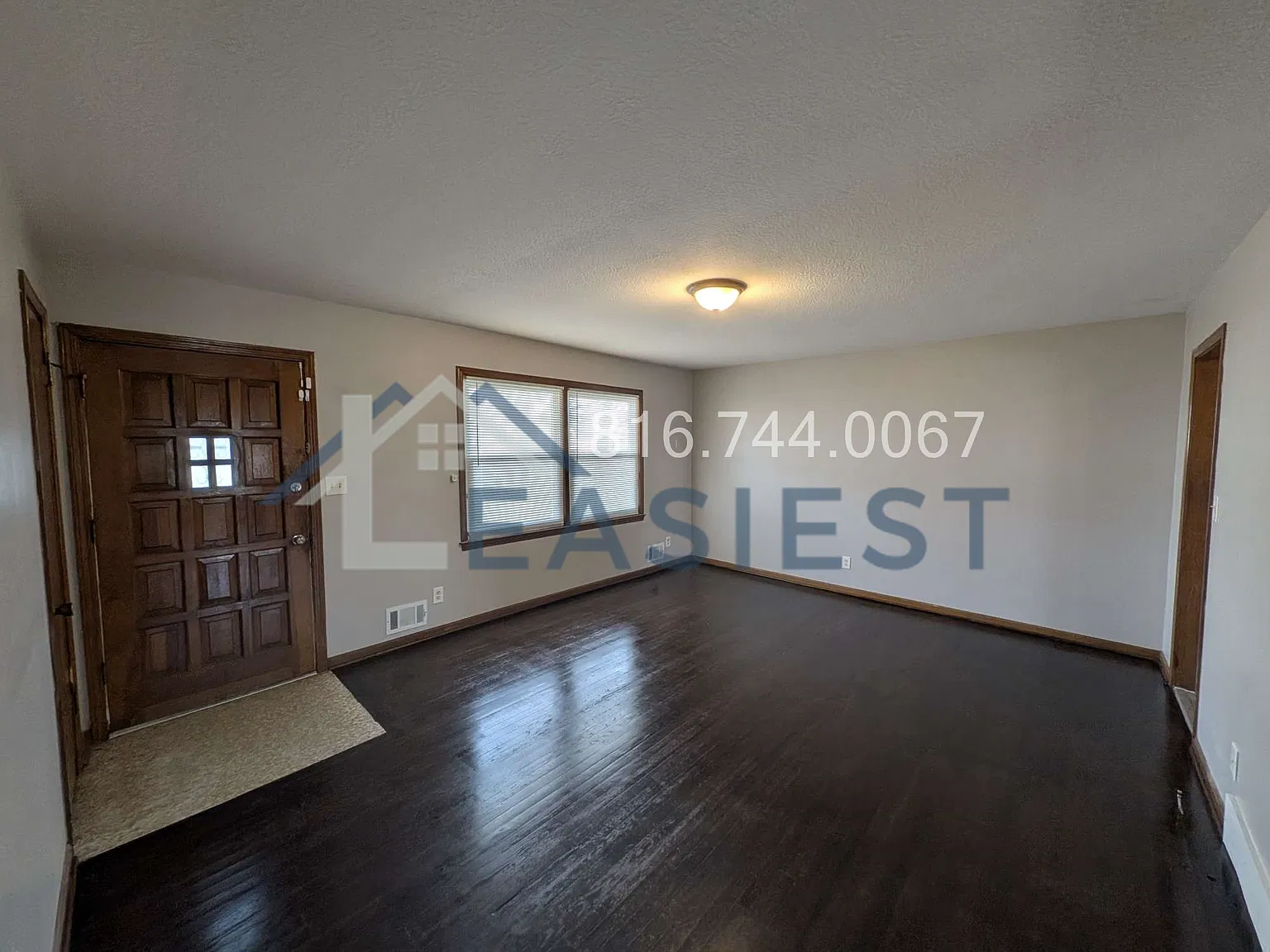 3 bed, 1.5 bath, 1200 sqft, $1,245 — Photo 4