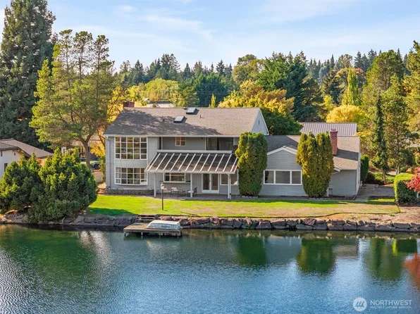 1350 85th Avenue NE, Clyde Hill, WA 98004