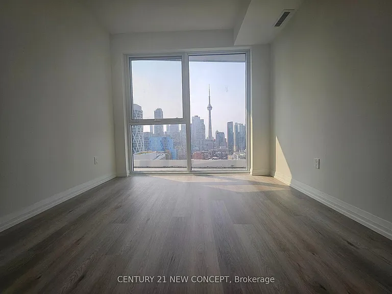 280 Dundas St W #2507 — Photo 11