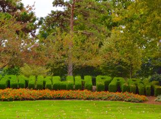 1620 E Broad St #201, Columbus, OH 43203