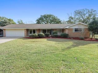 384 Churchill Ave, Biloxi, MS 39531